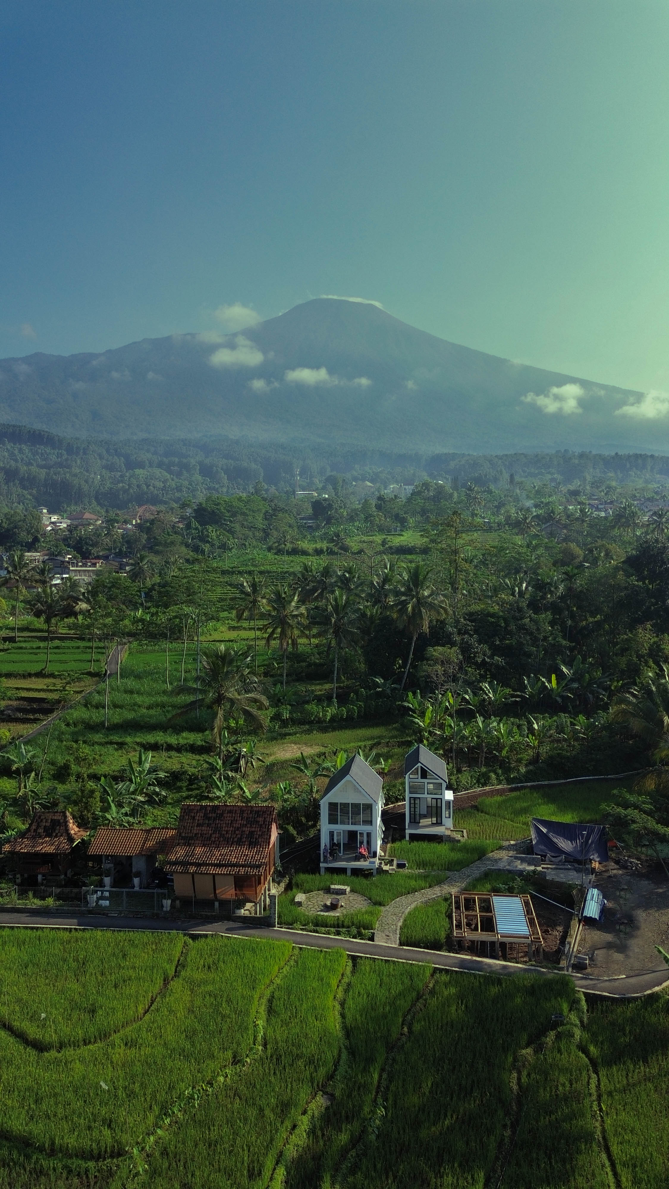 Kemutug Lor village and Mount Slamet